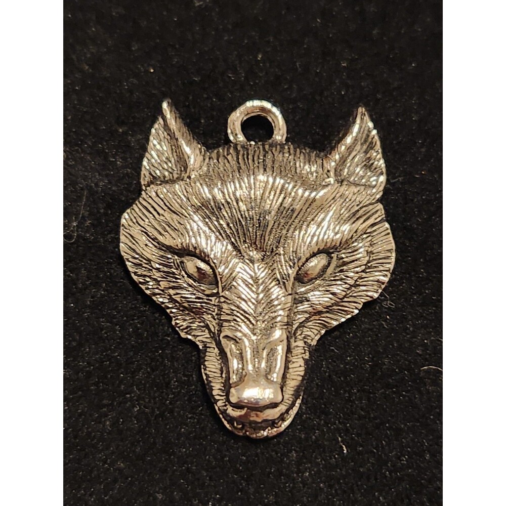 Vintage Wolf Head Pewter Pendant Charm Signed G&S © 93 Animal Jewelry
